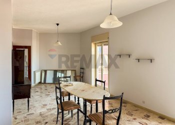 Sala da pranzo - Quadrilocale Via Panoramica
 
2, Augusta - foto 7