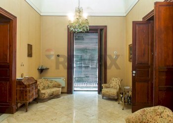 Soggiorno - Casa indipendente Via Vittorio Emanuele III
 
29, Paterno - foto 33