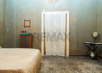 Camera / camera da letto - Casa indipendente Via Vittorio Emanuele III
 
29, Paterno - foto 41