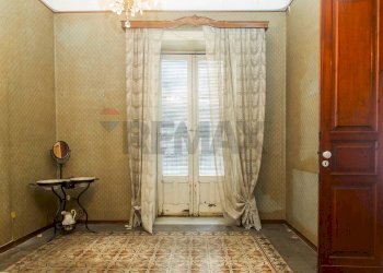 Stanza vuota - Casa indipendente Via Vittorio Emanuele III
 
29, Paterno - foto 43