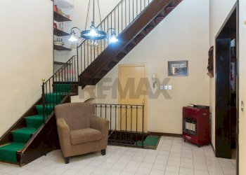 Scale - Casa indipendente Via Vittorio Emanuele III
 
29, Paterno - foto 55