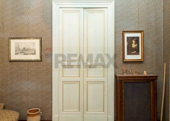 Dettagli - Casa indipendente Via Vittorio Emanuele III
 
29, Paterno - foto 70