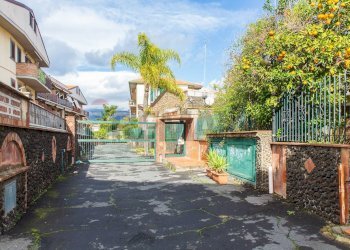 Casa all\'aperto - Appartamento Via Idria
 
52/B, Tremestieri Etneo - foto 9