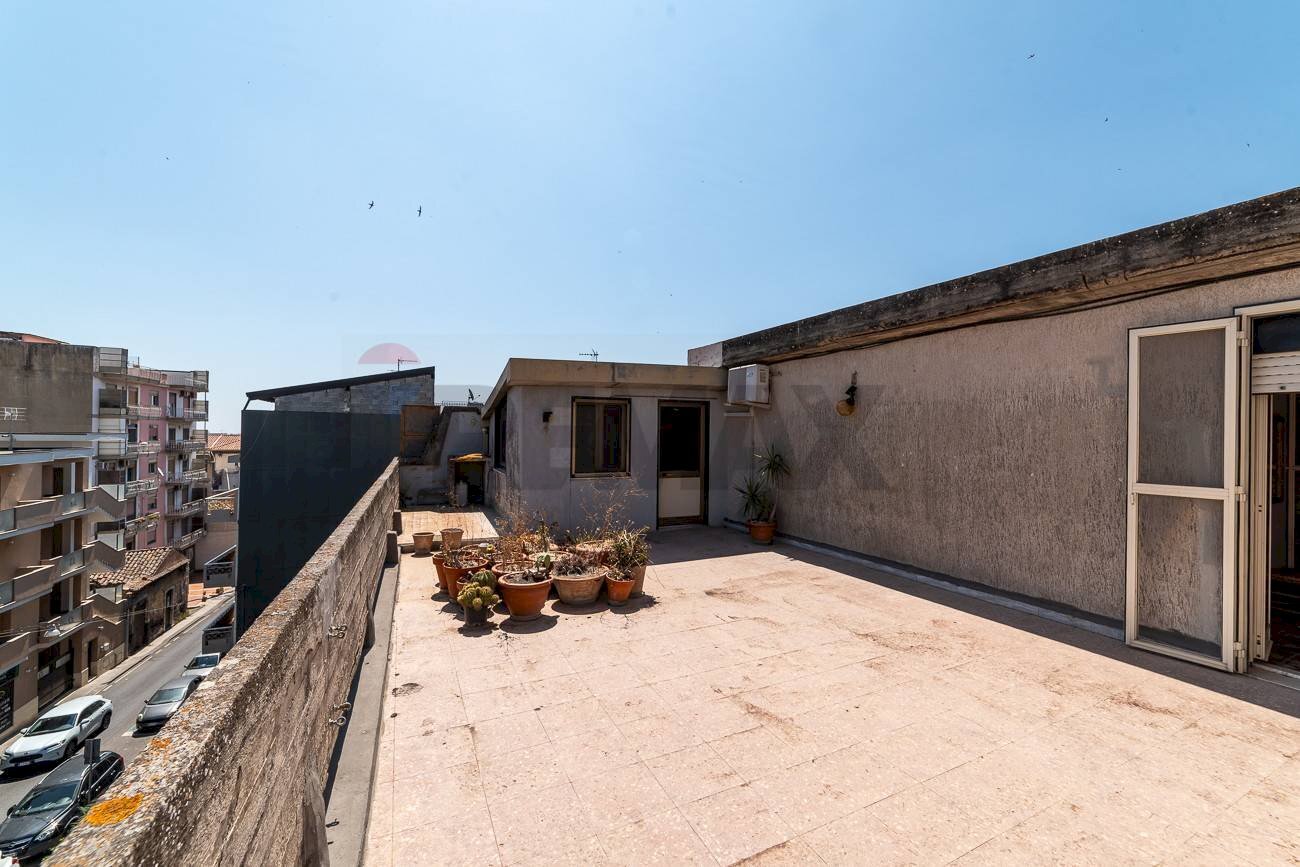 Terrazza - Appartamento Via Giuseppe Garibaldi
245, Misterbianco - foto 3