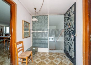 Sala da pranzo - Appartamento Via Giuseppe Garibaldi
 
245, Misterbianco - foto 7