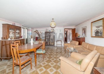 Sala da pranzo - Appartamento Via Giuseppe Garibaldi
 
245, Misterbianco - foto 11