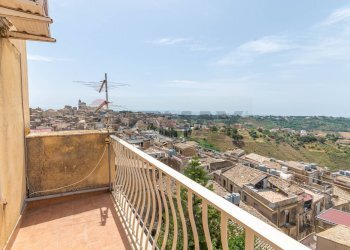 Balcone - Appartamento corso vittorio emanuele, Caltagirone - foto 5