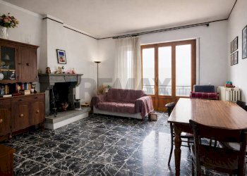 Sala da pranzo - Appartamento Via Cameronci
26, Montemignaio - foto 3