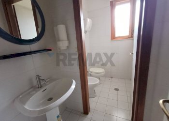 Bagno - Ufficio Via Catanelli
 
12, Perugia - foto 13