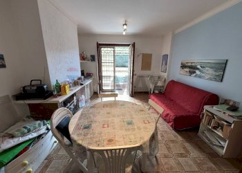 Sala da pranzo - Quadrilocale Via Ulisse
 
30, Ardea - foto 15