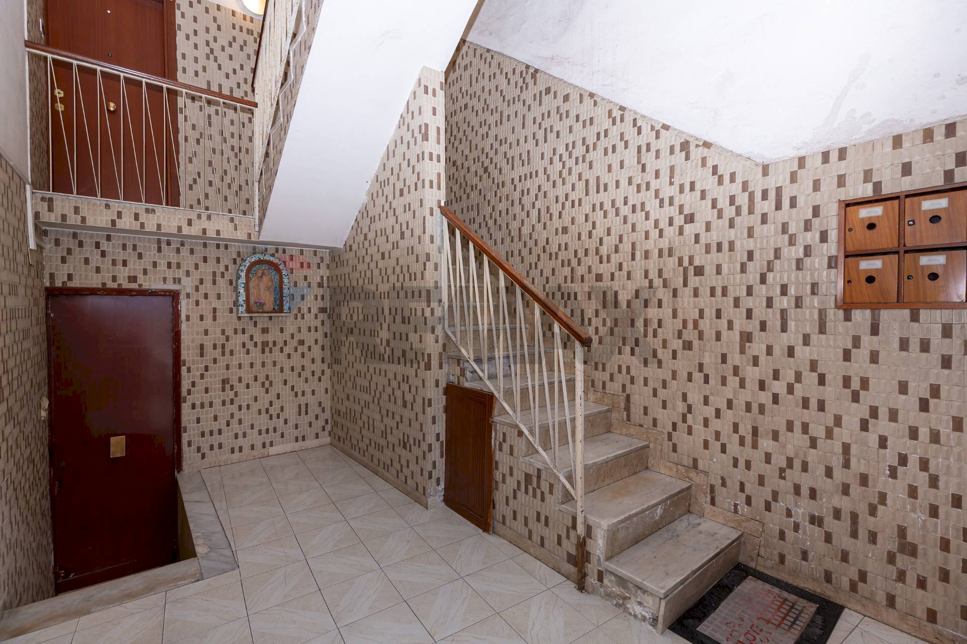 Ricezione / Lobby - Quadrilocale Via Etnea
 
407, Gravina di Catania - foto 3