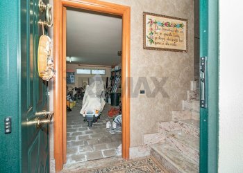 Scale - Villa a Schiera via San Biagio
 
20, Mascali - foto 30