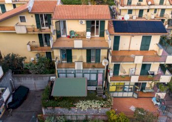 Edificio all\'aperto - Villa a Schiera via San Biagio
 
20, Mascali - foto 37
