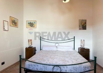 Camera / camera da letto - Independent house Via romissa
 
Z7, Savoca - photo 24