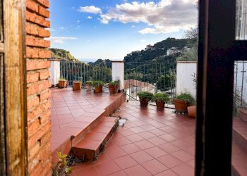 Terrazza - Independent house Via romissa
 
Z7, Savoca - photo 47