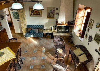 Soggiorno - Independent house Via romissa
 
Z7, Savoca - photo 50