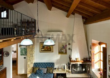 Soggiorno - Independent house Via romissa
 
Z7, Savoca - photo 51