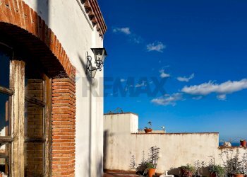 Terrazza - Independent house Via romissa
 
Z7, Savoca - photo 84