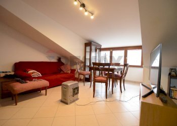 Sala da pranzo - Attico Goffredo Mameli
 
26, Millesimo - foto 30