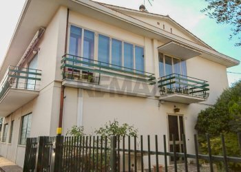 Casa all\'aperto - Semi-detached house Via Zilio
 
12, Tribano - photo 4