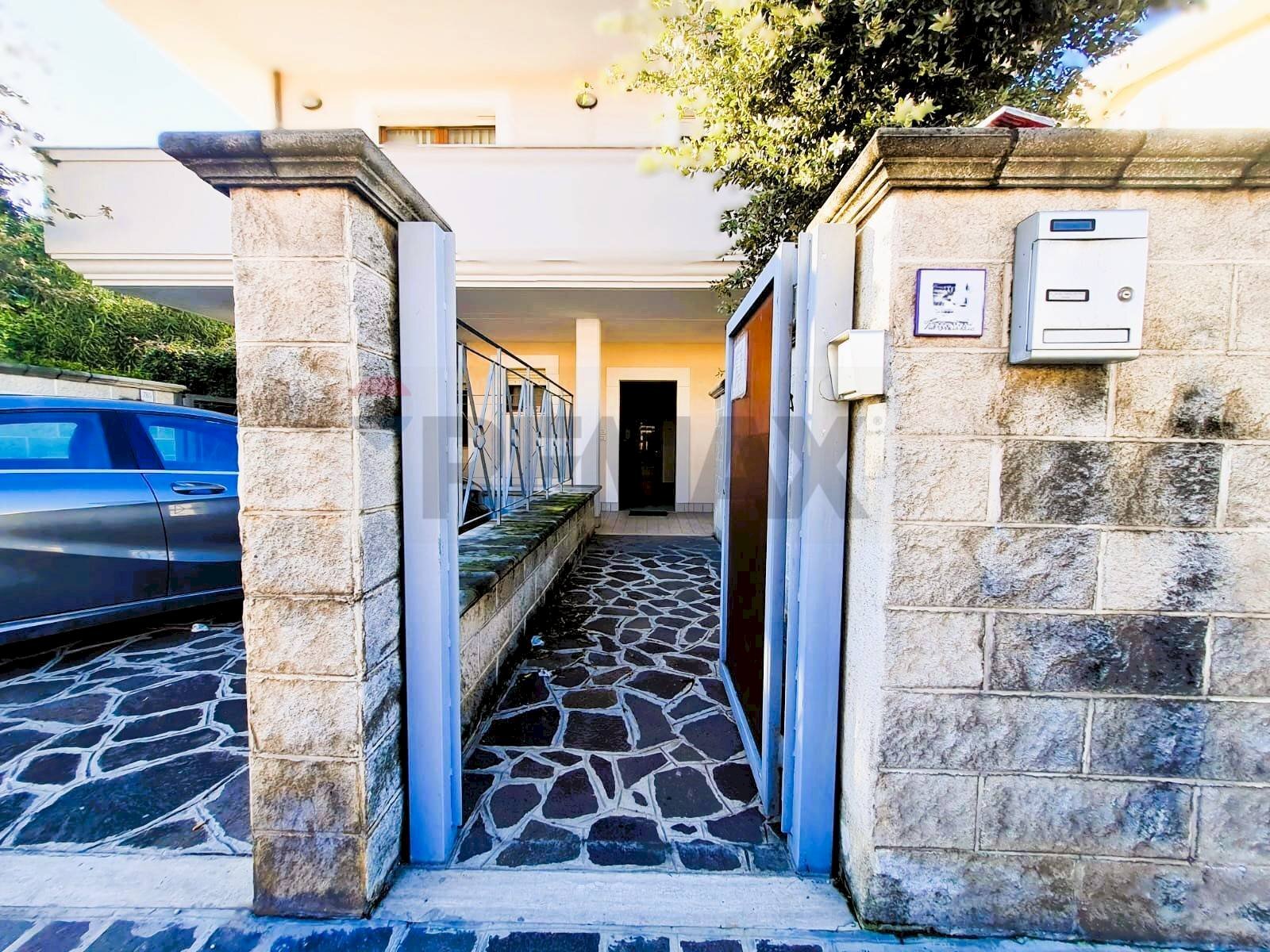 Casa all\'aperto - Locale Commerciale via Adriatica
78, Francavilla al Mare - foto 2