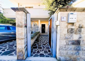 Casa all\'aperto - Locale Commerciale via Adriatica
 
78, Francavilla al Mare - foto 2