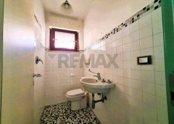 Bagno - Locale Commerciale via Adriatica
 
78, Francavilla al Mare - foto 8