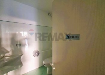 Bagno - Locale Commerciale via Adriatica
 
78, Francavilla al Mare - foto 11