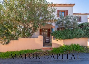 Foto 1 - Villa a Schiera via Feronia
 
19, Posada - foto 1