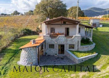 Foto 32 - Villa Via Donna Anna Maria
 
SNC, Berchidda - foto 32