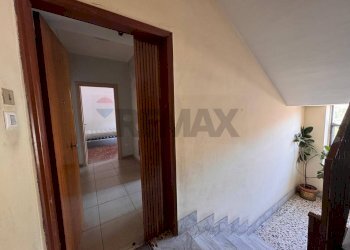 Hall / corridoio - Trilocale Via Epitaffio
 
SNC, Benevento - foto 1