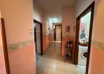 Hall / corridoio - Quadrilocale Via Epitaffio
 
SNC, Benevento - foto 2