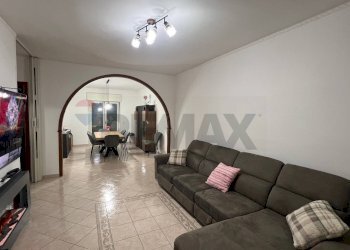 Sala da pranzo - Apartment Pietradefusi - photo 2