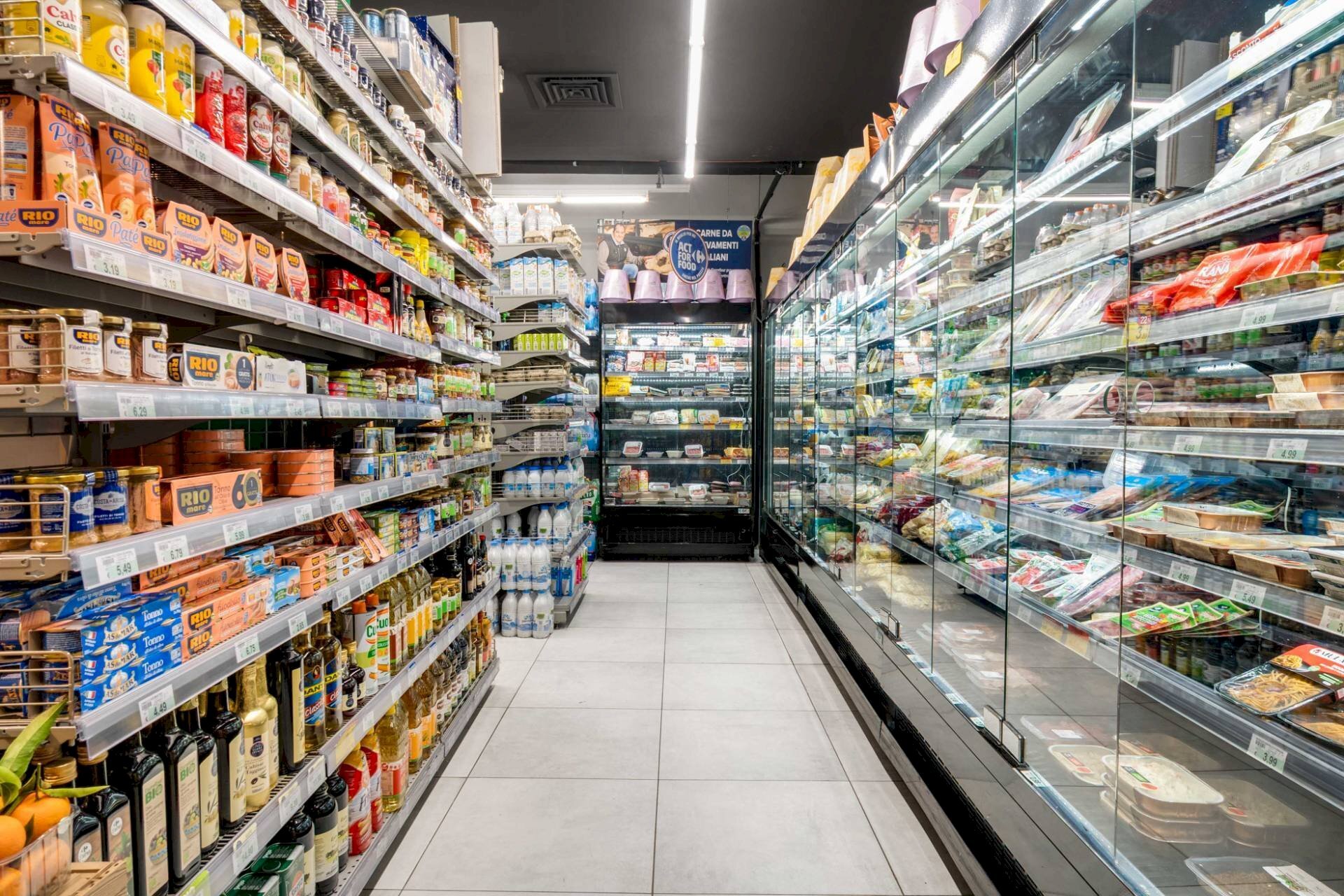 Dispensa di stoccaggio - Attività Commerciale Busto Arsizio - foto 1