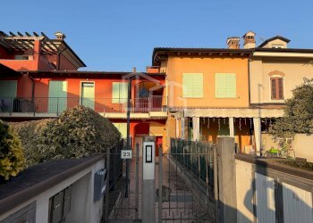 Foto 1 - Trilocale via Fratelli Bronzetti
 
23, Ghedi - foto 1