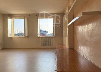 Foto 24 - Trilocale via Fratelli Bronzetti
 
23, Ghedi - foto 22