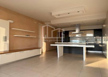 Foto 28 - Trilocale via Fratelli Bronzetti
 
23, Ghedi - foto 26