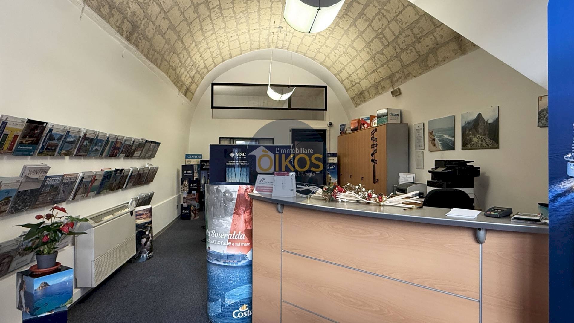 Foto 1 - Commercial Premises Via caduti di Tutte le Guerre
 
13, Acquaviva delle Fonti - photo 1