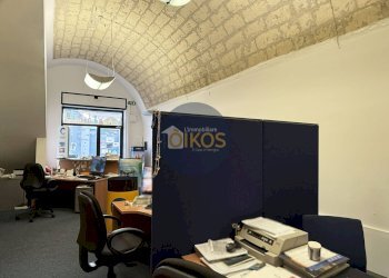 Foto 6 - Commercial Premises Via caduti di Tutte le Guerre
 
13, Acquaviva delle Fonti - photo 6