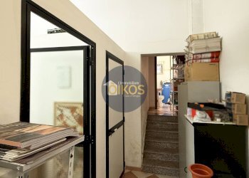 Foto 13 - Commercial Premises Via caduti di Tutte le Guerre
 
13, Acquaviva delle Fonti - photo 13