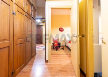 Hall / corridoio - Villa Bifamiliare Via Strada Malaspina
 
12, Segrate - foto 17