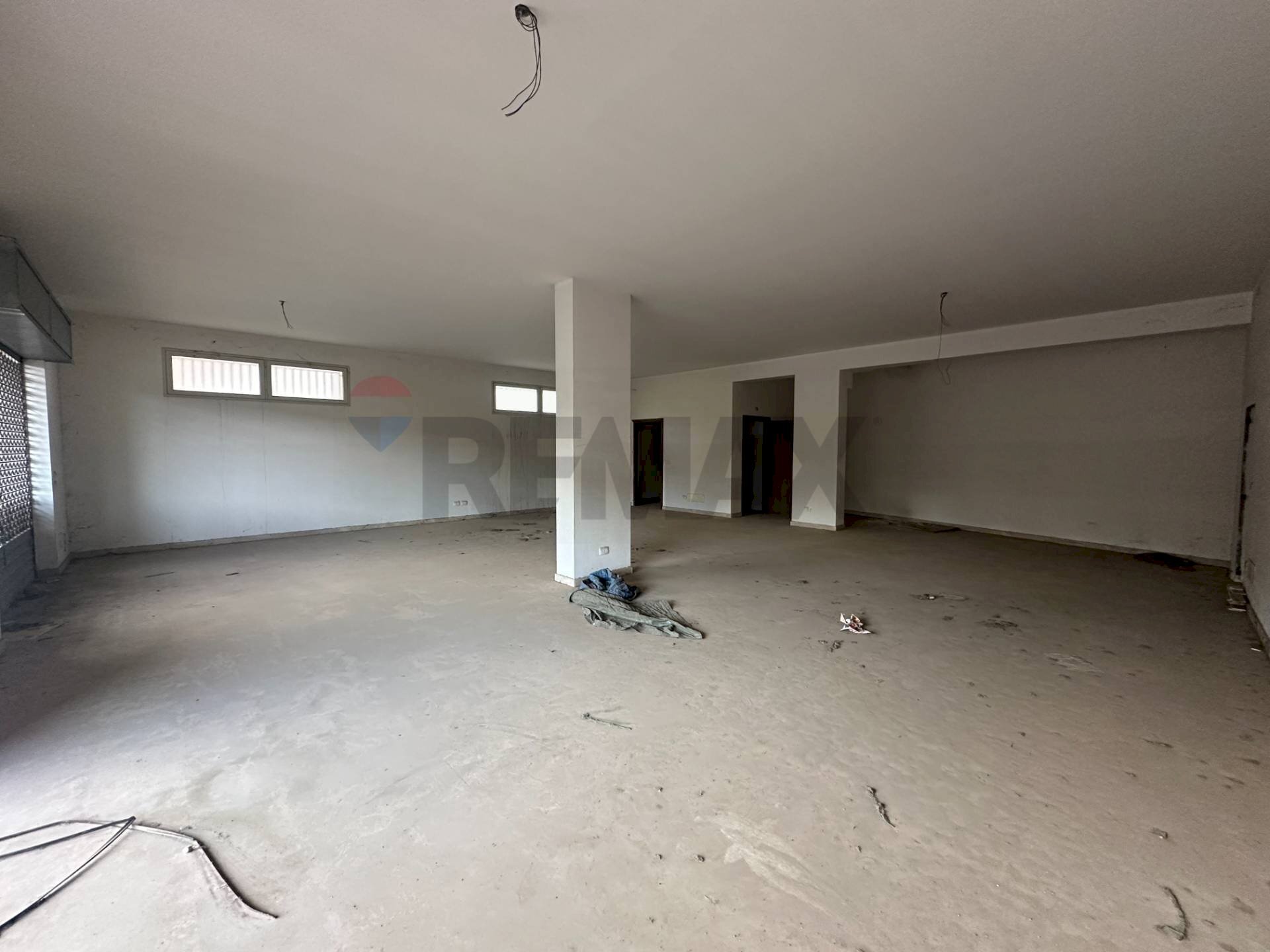 Stanza vuota - Commercial Premises Via Antonello Da Messina
 
20, Misilmeri - photo 3