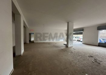 Parcheggio - Locale Commerciale Via Antonello Da Messina
 
20, Misilmeri - foto 9