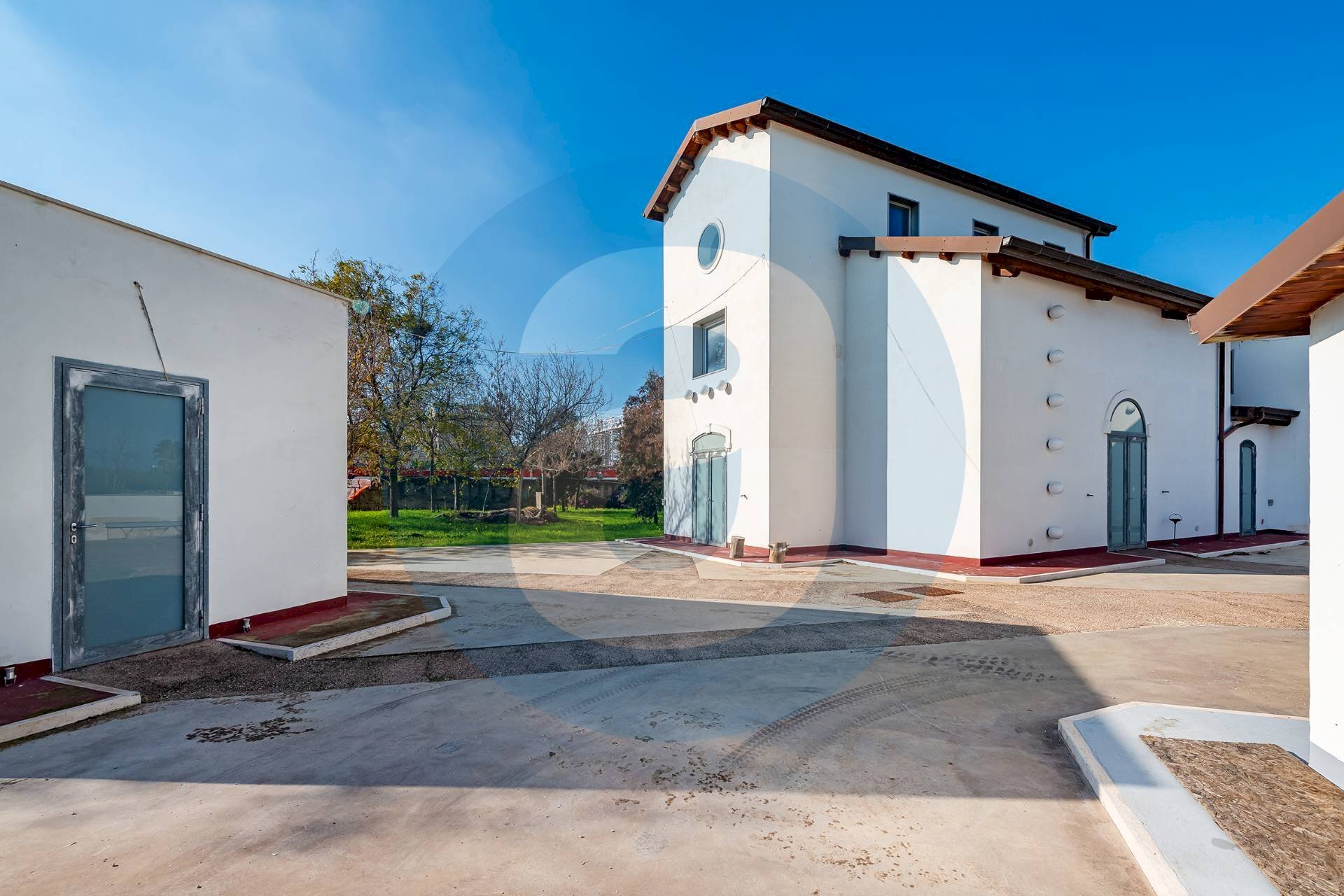 Foto 3 - Capannone Strada Torre Di Mizzo
 
29, Bari - foto 3