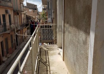 Balcone - Quadrilocale Via Gaetano Catra
 
54, Ragusa - foto 2