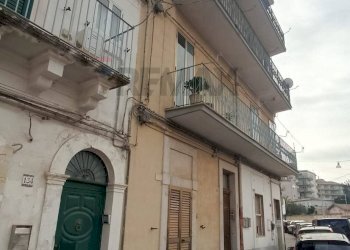Edificio all\'aperto - Casa semi indipendente via dante alighieri
 
138, Ragusa - foto 4