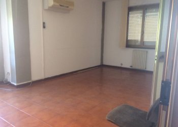 Foto 16 - Commercial Activity via umberto terracini
 
22, Cascina - photo 16