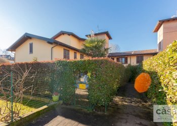 Foto 3 - Bilocale Via Pravallo
 
13, Lozza - foto 3