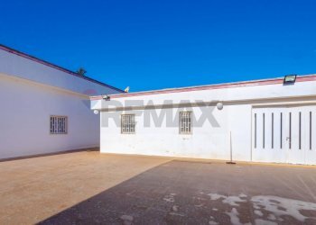 Terrazza - Villa Strada Gianfelice
 
52, Martina Franca - foto 17