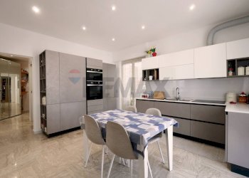 Cucina - Quadrilocale Via Kennedy
 
7, Triggiano - foto 10